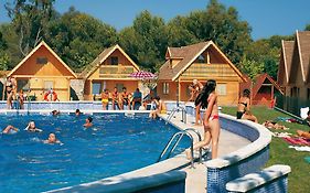 Arc De Bara Camping & Bungalows
